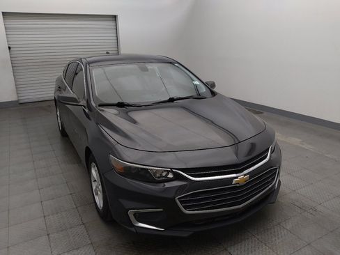 Used 2018 Chevrolet Malibu LS FWD image 14