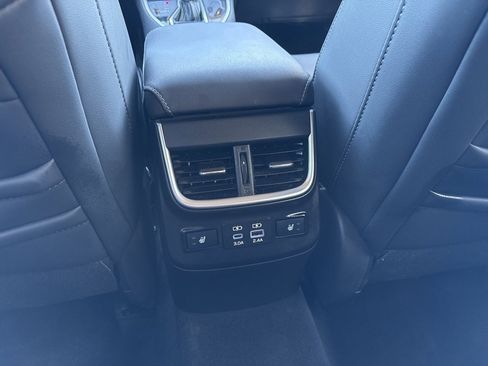 Certified 2023 Subaru Outback Limited XT image 26