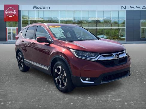 Used 2019 Honda CR-V Touring image 3