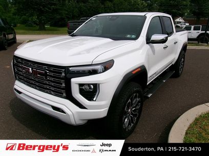 Used 2025 GMC Canyon Denali