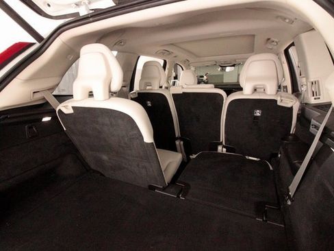 Used 2023 Volvo XC90 T8 Plus w/ Protection Package Premier image 13