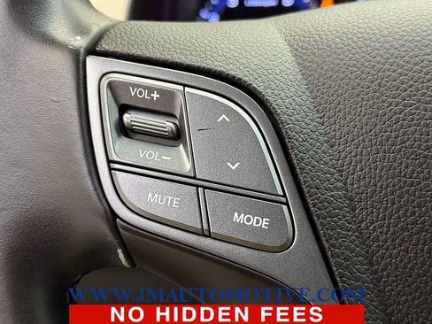 Used 2014 Hyundai Santa Fe GLS AWD/4WD image 37
