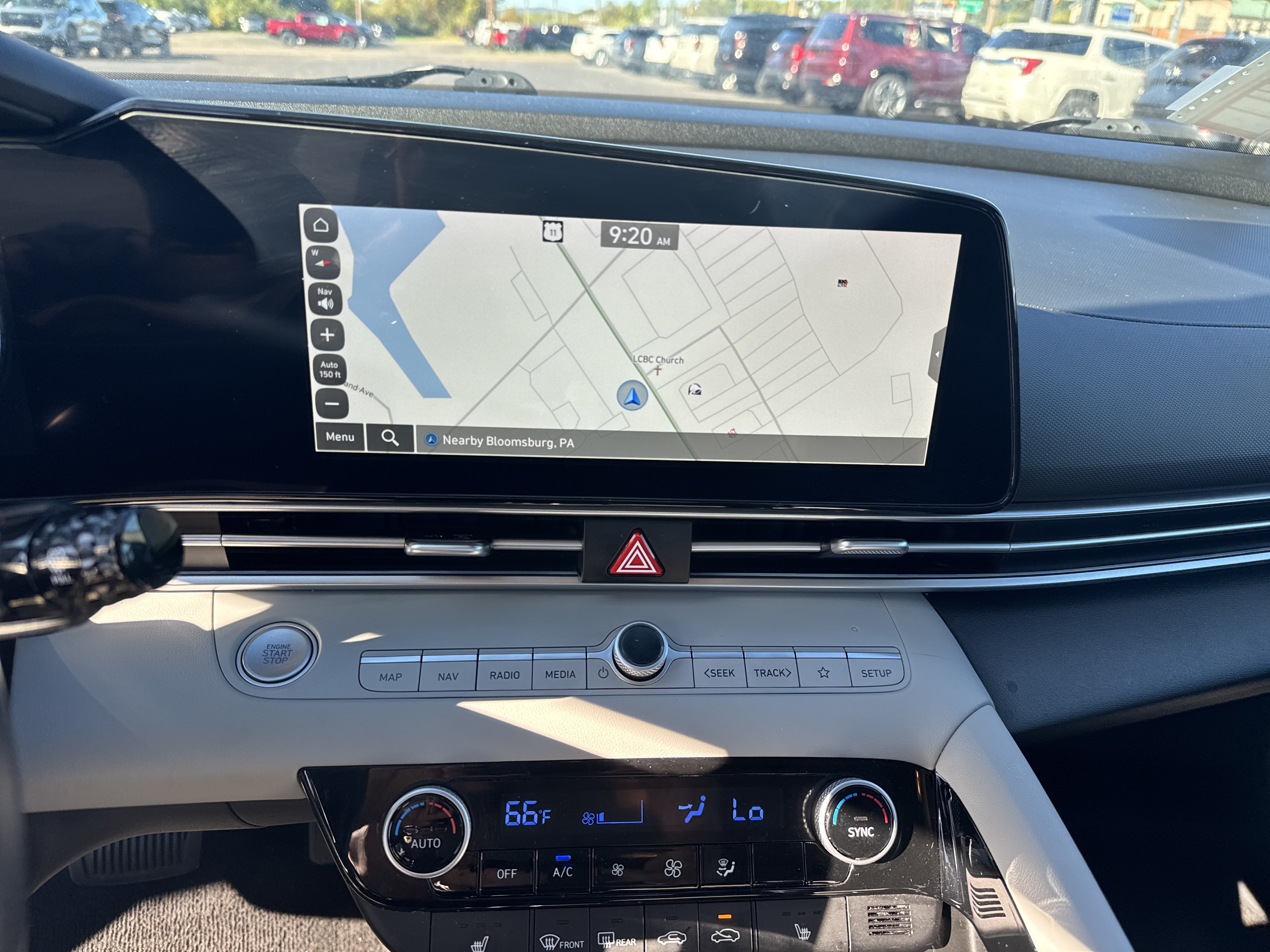 Used 2024 Hyundai Elantra Limited FWD image 18