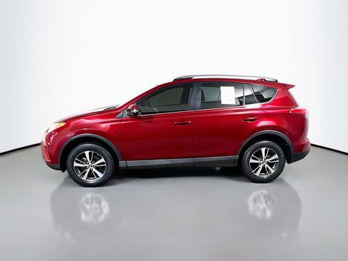 Used 2018 Toyota RAV4 XLE image 9