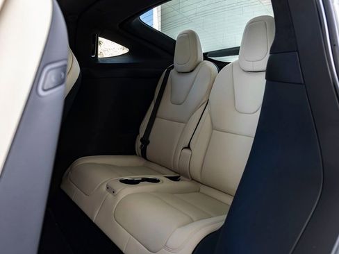 Used 2023 Tesla Model X AWD/4WD image 24