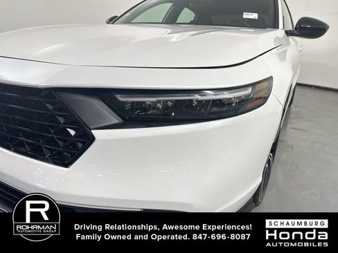 Used 2023 Honda Accord Sport image 30