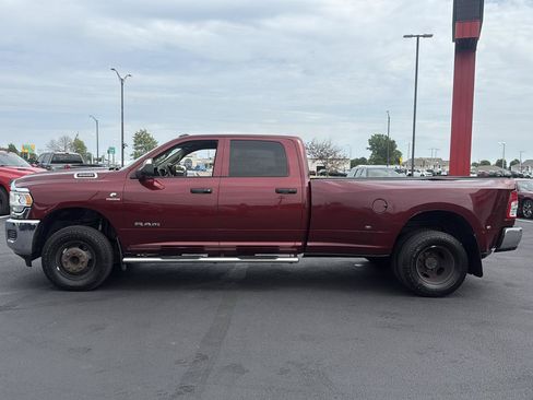Used 2019 RAM 3500 Tradesman w/ Max Tow Package AWD/4WD image 2