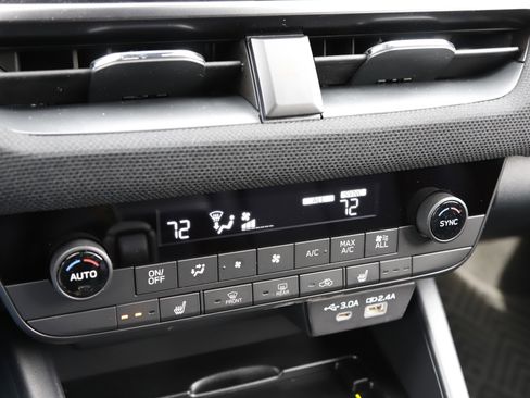 New 2026 Subaru Outback Limited AWD/4WD image 29