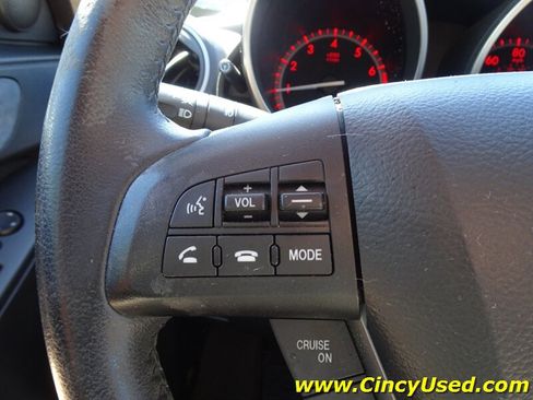 Used 2011 MAZDA MAZDA3 s Sport FWD image 19