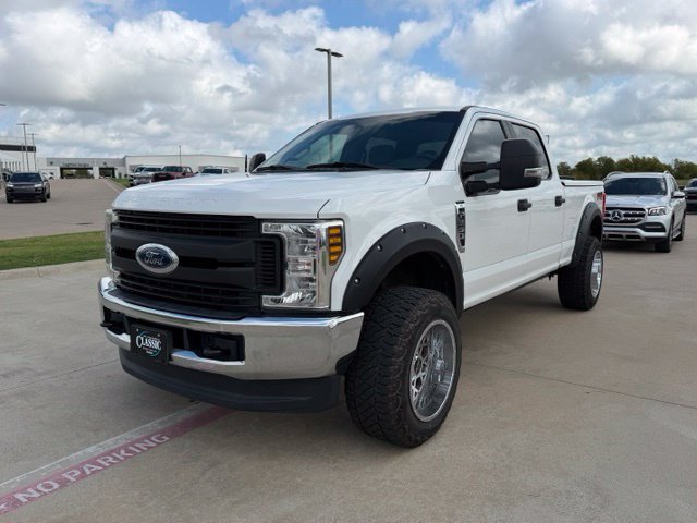 Used 2019 Ford F250 XL w/ Power Equipment Group AWD/4WD image 9