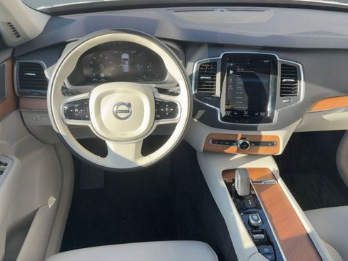 Certified 2021 Volvo XC90 T8 Inscription Expression w/ Climate Package image 28