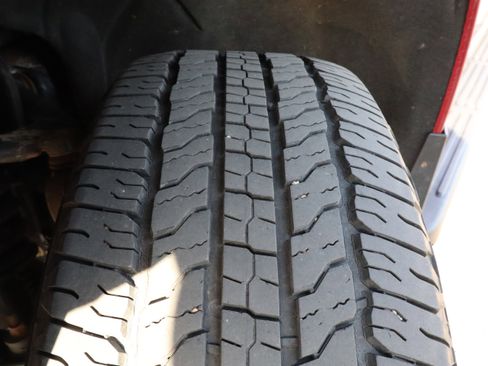 Used 2019 Chevrolet Colorado LT w/ LT Convenience Package image 17