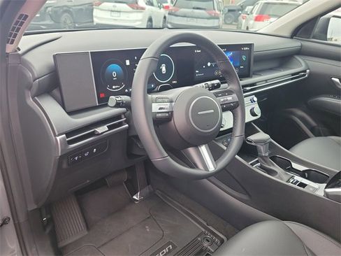 Used 2025 Hyundai Tucson SEL image 18