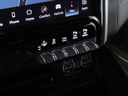 Used 2023 RAM 1500 Limited image 12