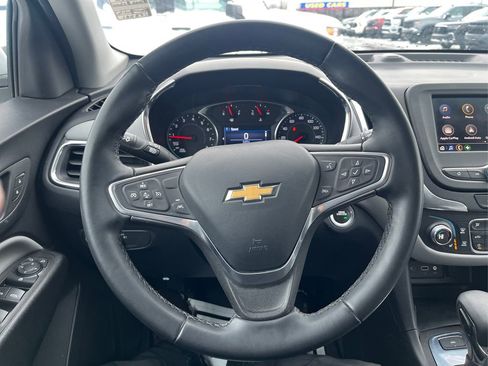 Used 2023 Chevrolet Equinox LT image 17