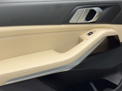 Used 2020 BMW X5 sDrive40i w/ Premium Package image 49