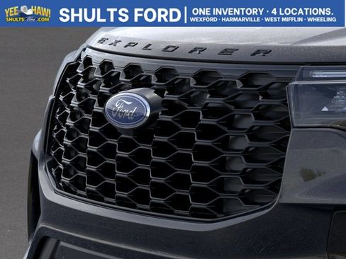 New 2026 Ford Explorer ST-Line AWD/4WD image 18
