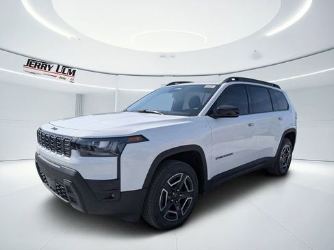 New 2026 Jeep Cherokee Laredo AWD/4WD image 8
