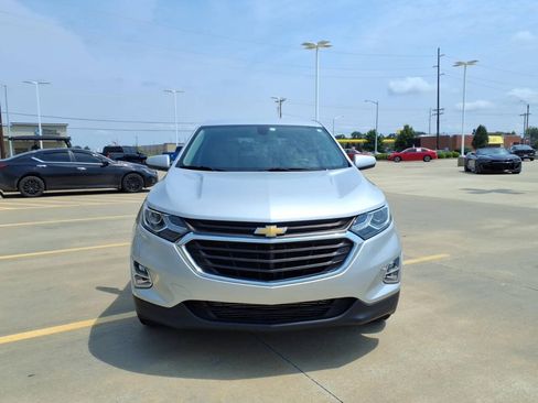 Used 2018 Chevrolet Equinox LT FWD image 23