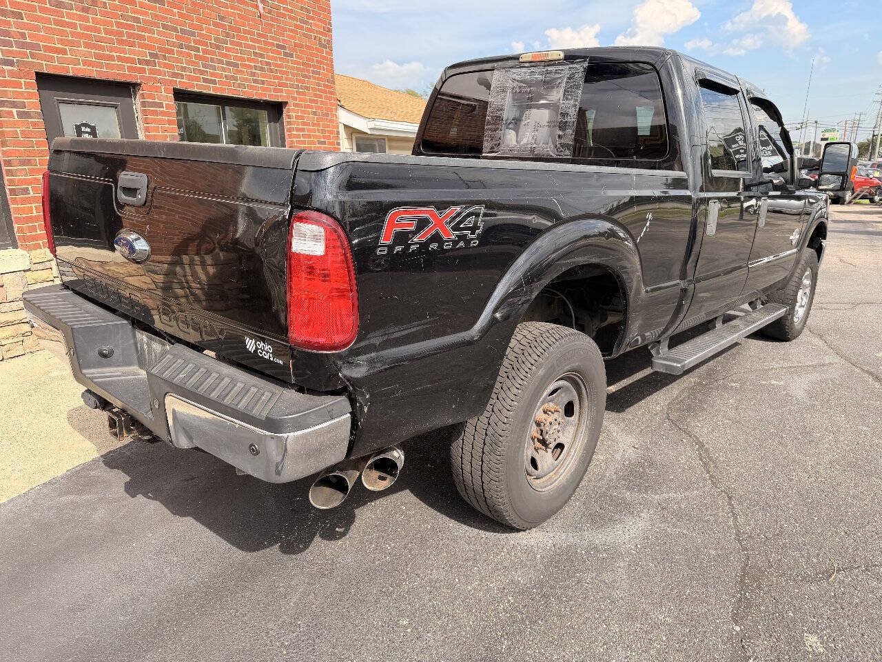 Used 2016 Ford F250 XLT w/ XLT Premium Package AWD/4WD image 6