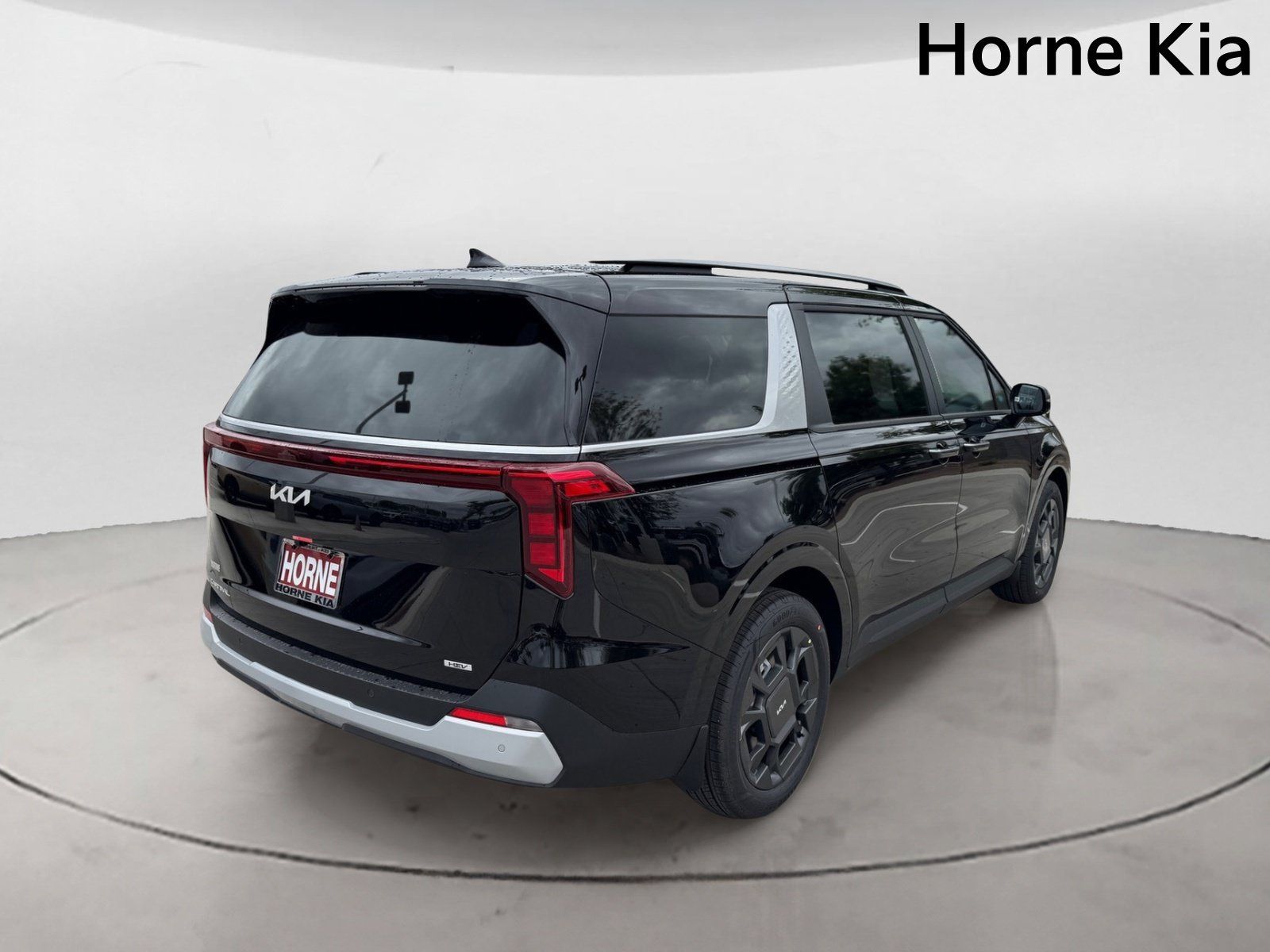 New 2026 Kia Carnival EX FWD image 4