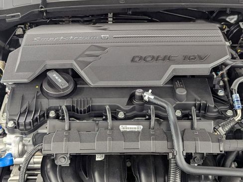 New 2026 Kia K4 LXS image 10