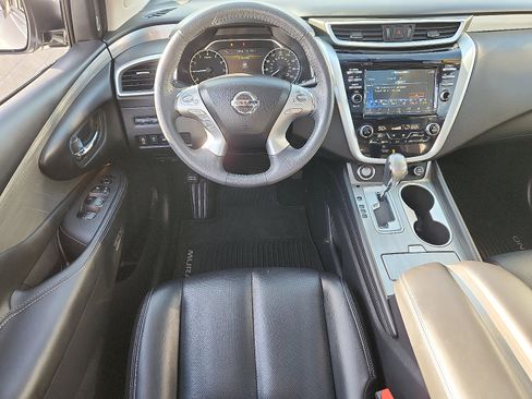 Used 2017 Nissan Murano Platinum w/ Platinum Technology Package image 11