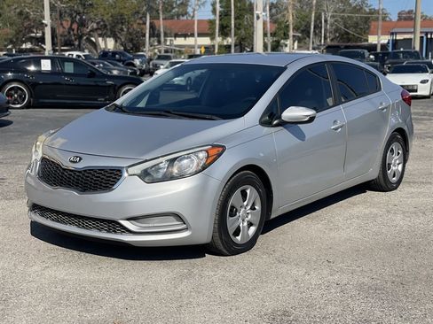 Used 2015 Kia Forte LX image 20