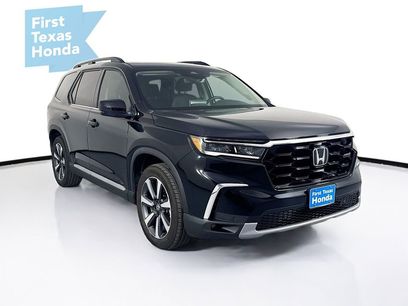 Certified 2025 Honda Pilot Touring