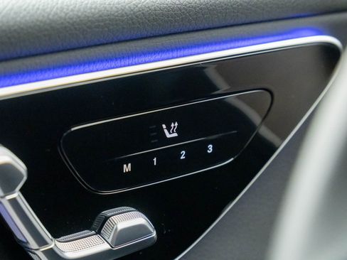 New 2025 Mercedes-Benz GLC 300 4MATIC image 29