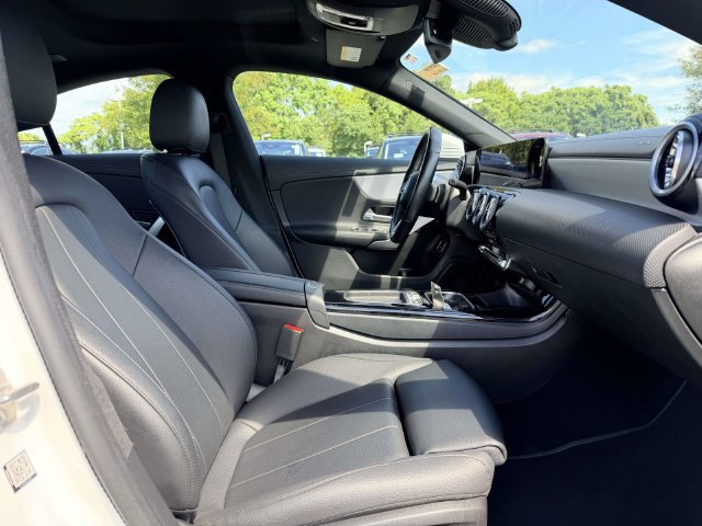 Used 2025 Mercedes-Benz CLA 250 4MATIC image 10