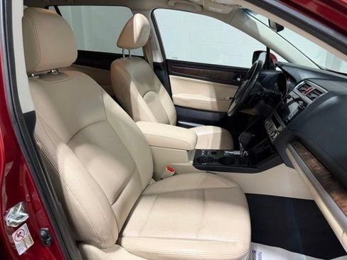 Used 2015 Subaru Outback 2.5i Limited AWD/4WD image 25