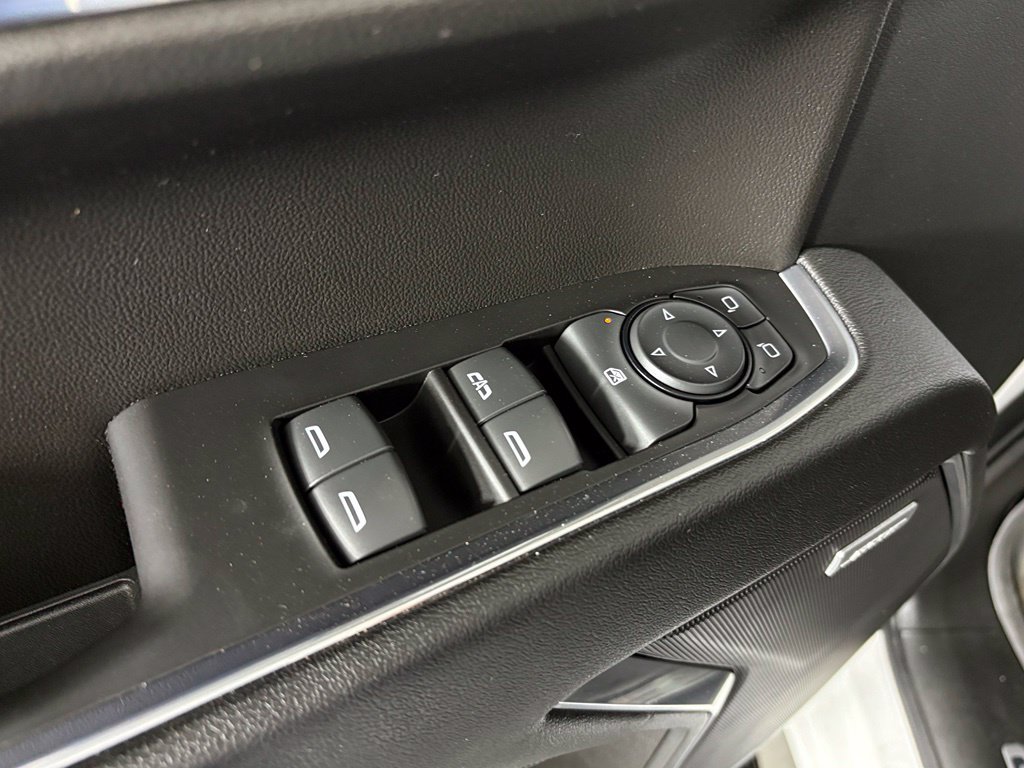 Used 2023 Chevrolet Silverado 1500 RST w/ Convenience Package II AWD/4WD image 12