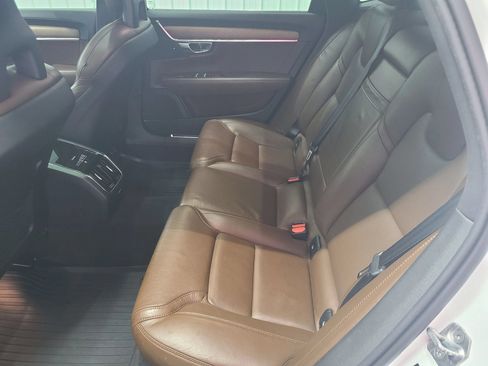 Used 2018 Volvo S90 T6 Inscription w/ Convenience Package AWD/4WD image 36