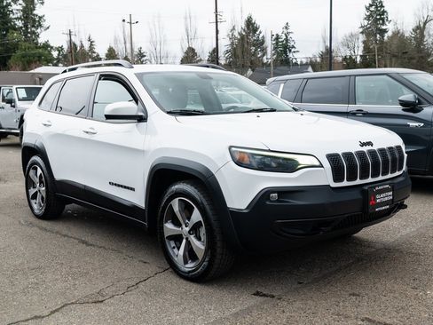Used 2020 Jeep Cherokee Latitude w/ Quick Order Package 26F North image 1