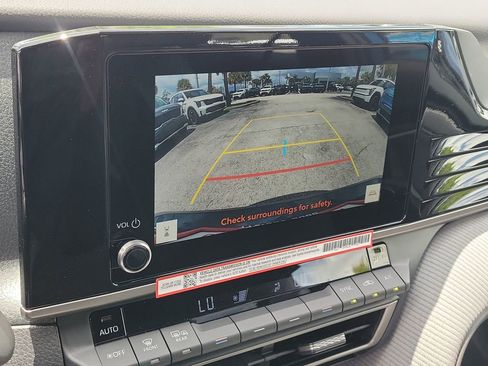 New 2026 Toyota Camry SE w/ Convenience Package FWD image 15