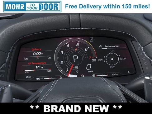 Used 2025 Chevrolet Corvette Stingray Premium Conv w/ Z51 Performance Package image 18