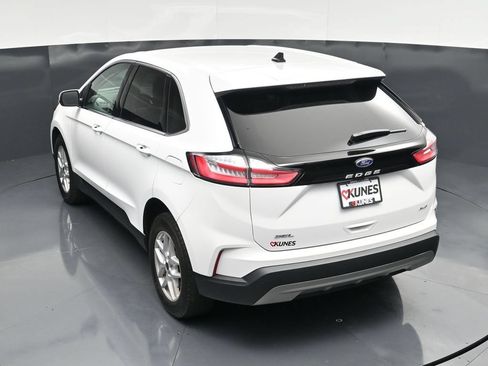Certified 2024 Ford Edge SEL w/ Convenience Package AWD/4WD image 42