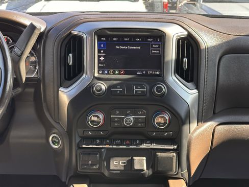 Used 2019 Chevrolet Silverado 1500 LT Trail Boss image 15