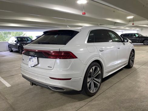Used 2019 Audi Q8 Prestige AWD/4WD image 4