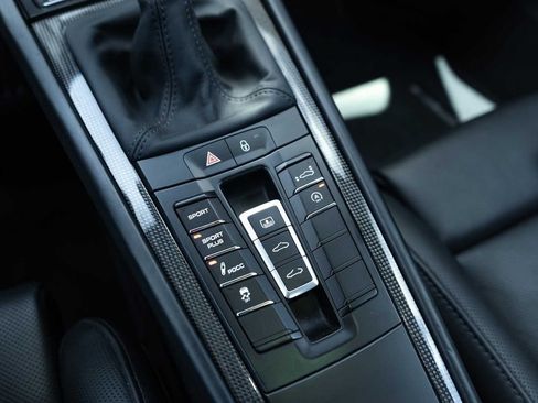 Used 2014 Porsche 911 Turbo AWD/4WD image 29