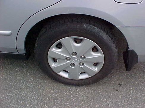 Used 2004 Honda Accord LX image 25