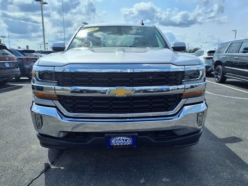 Used 2018 Chevrolet Silverado 1500 LT w/ All Star Edition AWD/4WD image 2