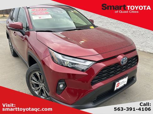 Certified 2023 Toyota RAV4 XLE Premium image 1