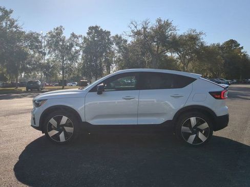 Used 2023 Volvo C40 P8 Recharge Ultimate w/ Protection Package Premier image 7