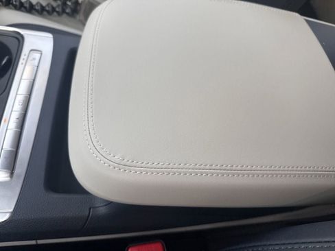 New 2026 Kia Carnival EX image 38