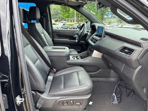 Used 2023 Chevrolet Tahoe LT w/ Luxury Package AWD/4WD image 43