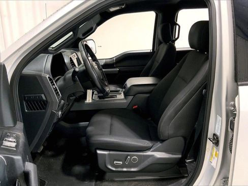 Used 2018 Ford F150 XLT w/ Equipment Group 302A Luxury image 15