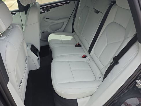New 2026 Porsche Macan AWD/4WD image 14