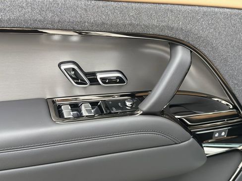 New 2026 Land Rover Range Rover Sport Dynamic SE image 21